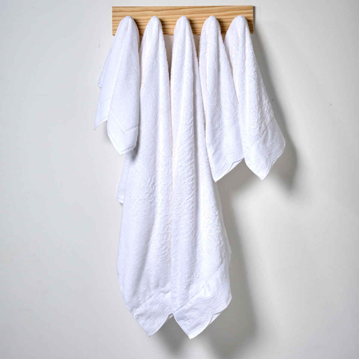 003 02 0106 Jg Banho Le Reve Branco Branco 001